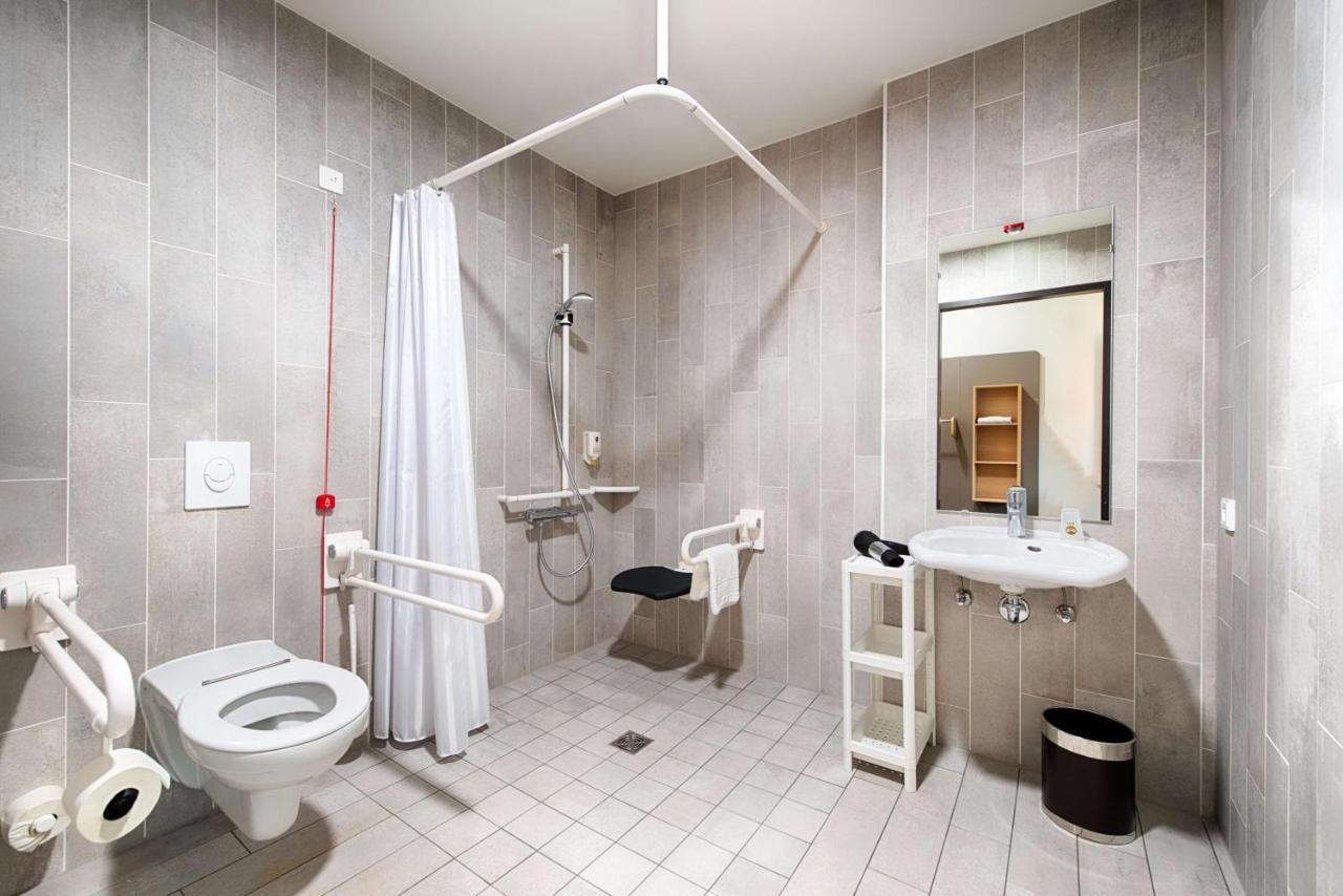 B&B Hotel Wetzlar Bagian luar foto