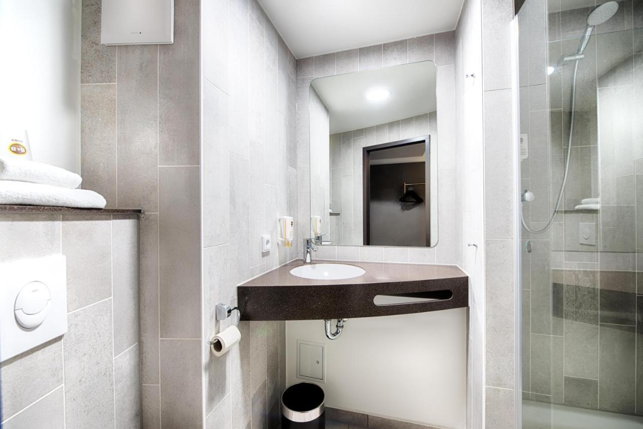 B&B Hotel Wetzlar Bagian luar foto