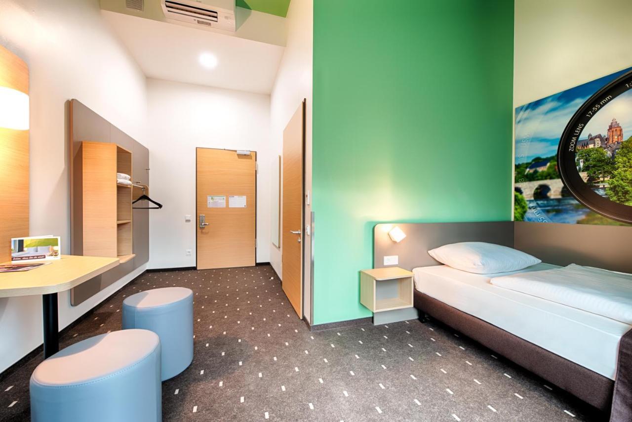 B&B Hotel Wetzlar Bagian luar foto